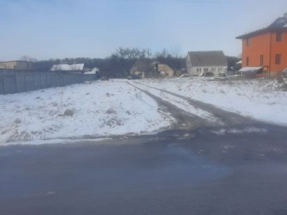 Продаєтся земля під забудову