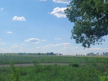 Продаж ділянки 12 соток, в селищі Михайлівка-Рубежівка, під забудову