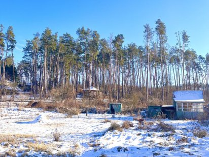 Участок вдали от суеты. Тихое место для жизни
