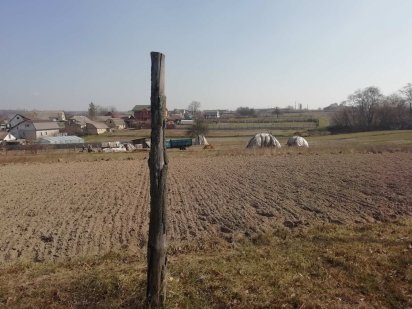 Продаю участок под застройку дома