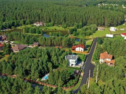 Ділянка 9,5 соток з видом на ліс в КМ Swisstown