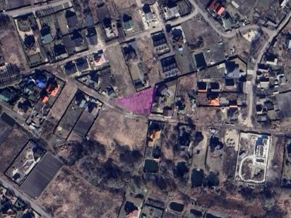 Ділянка Центр Погребів Зарічна