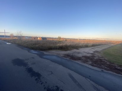 Продам участок в с. Проців