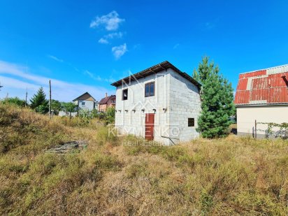 Продаж земельної ділянки в с. Рожни біля лісу та чистого озера Рожны