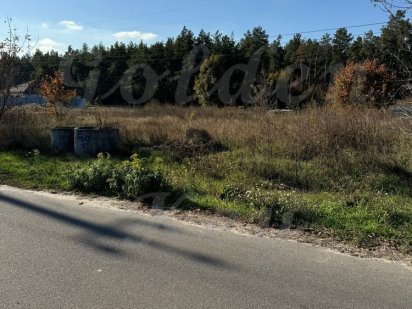 Продам найкращу земельну ділянку,біля ЛІСУ, розміри30*40,кутова, 8км