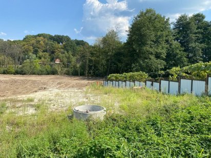 Земельна ділянка с.Хотов Хотов