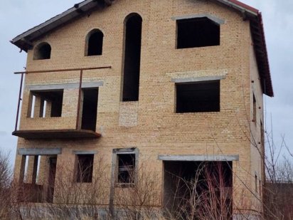 Продаж земельної ділянки з будинком Сокільники біля дороги Сокільники