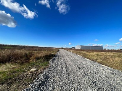 Продаж земельної ділянки під комерцію в Сокільниках