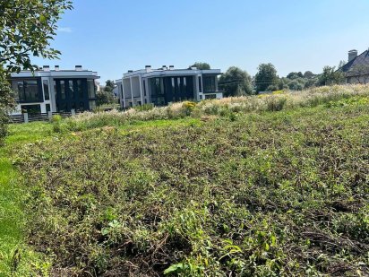 Продаж земельної ділянки Зубра під будівництво