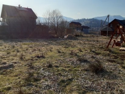 Продам земельну ділянку в Славську Славское