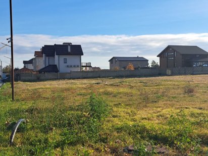 земельна ділянка