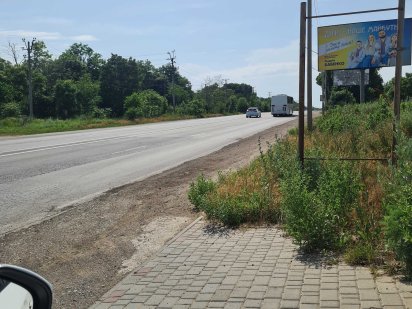 Фасадный участок в Фонтанке! Ліски