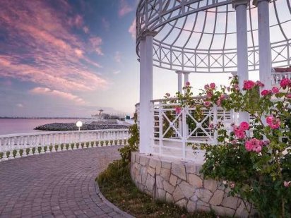 Сосновый берег элитная недвижимость, продажа участков с видом на море Крыжановка