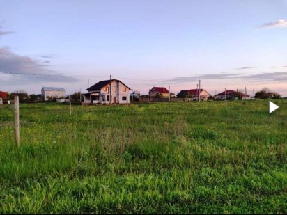 Нерубайское ул.Спортивная р-н"Эдельвейс" угловой участок.