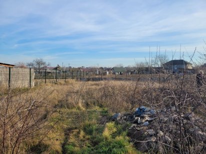 Нерубайское центр участок со светом и водой по цене коммуникаций!