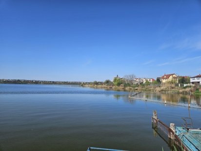 27и более соток. электр 24квт, вода центральная