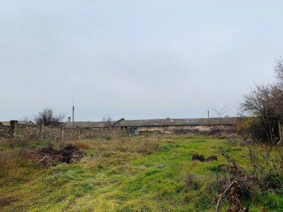 Продажа участка в центре села под застройку