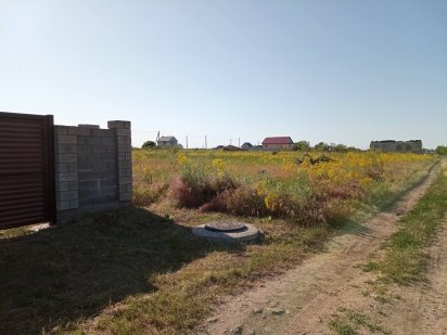 15900  долларов.Участок(свой) в  Новой Дофиновке, свой,  (Разумный тор Новая Дофиновка