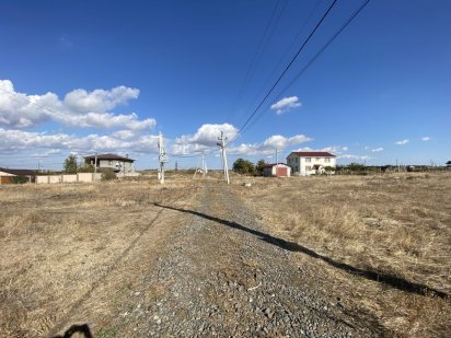 Срочно!  Участок в селе Красноселка