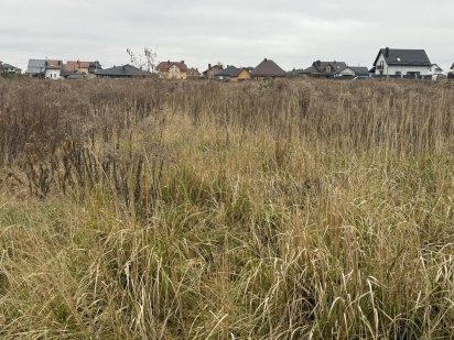 Продам рівну ділянку поруч забудови Корнин