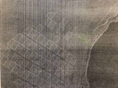 Земельна ділянка біля озера!