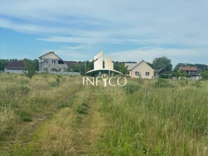 Продаж земельної ділянки під забудову в с. Руська Поляна