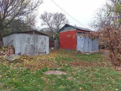 Продам земельну ділянку в селищі Лисянка