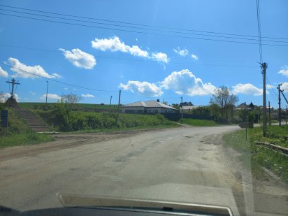 с. Великий Кучурів, кут Кульпа, 3.5 км до м. Чернівці Великий Кучурів