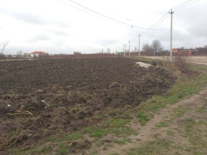 Земельна ділянка в м.Чернівці (Остриця) Острица