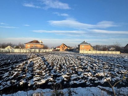 Ділянка 10 сотих під будівництво будинку с.Молодія Молодія