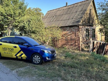 Без комісії АН0%. Продам будинок під реконструкцію р-н 1 лікарні