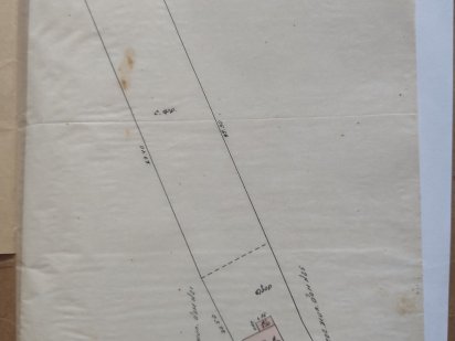 Земельна ділянка з будинком Чернівці