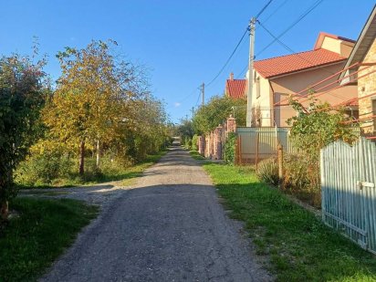 Дачна  ділянка,  Вижницька Чернівці