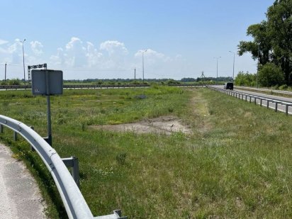 Продам БЕЗ комісіі земельну ділянку по трасі Київ-Харків Полтава