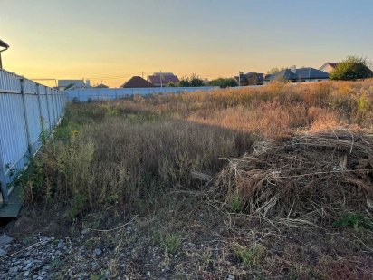 Земельна ділянка рівна 10 соток на Браїлках Власник Полтава