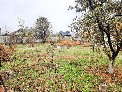 Ділянка 10 соток в тихому центрі Черкаси