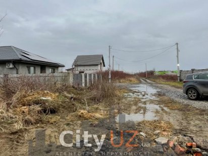 Продається ділянка в Ужгороді