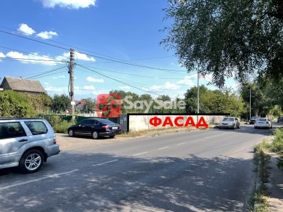 ФАСАД! Вул. Центральна. 9 соток. м.Славутич. Під КОМЕРЦІЮ Киев