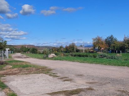 Продається земельна ділянка