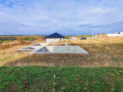 Продам 8 соток в поселке Царское, с  фундаментом Дніпро