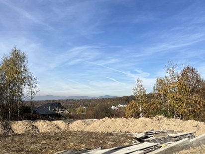 Продається ділянка в мкр. " Червениця"