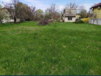 Продам ділянку в Києві 12сот. 15хв до метро Славутич Киев