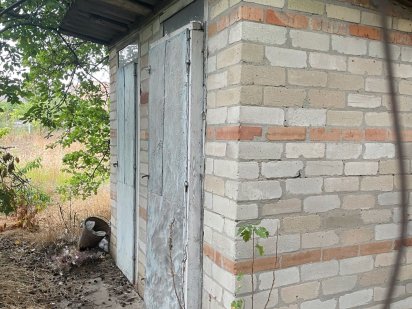 Ділянка з можливістю забудови у місті