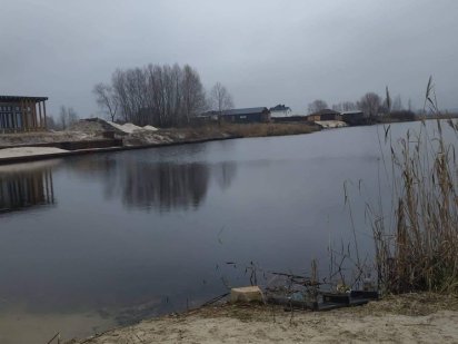 Осокорки Продаж участка  з виходом на воду Киев