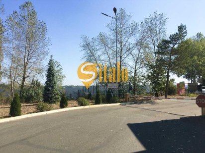 з виходом до води в СТ Чорнобилець-Оболонь, метро Героїв Дніпра Київ