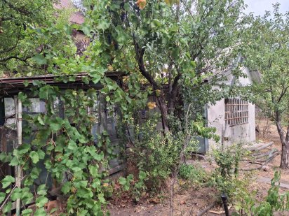 Продам дачну ділянку 6,5 соток у коммунарському районі