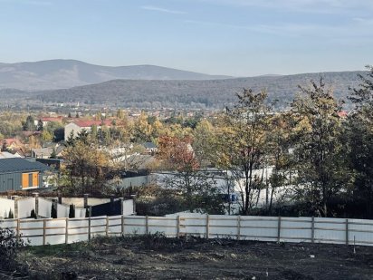Продам участок з недобудованим будинком Ужгород