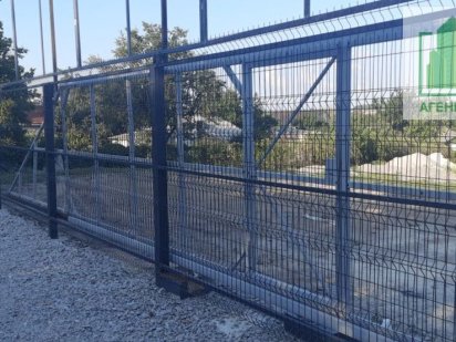 Продам земельну ділянку з дозволом, огорожою, р-н 26-ї школи.