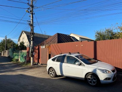 Продам земельну ділянку (18 соток) з готовим бізнесом Київ Жуляни Киев