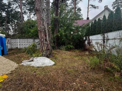 Ділянка в центрі  Бучі